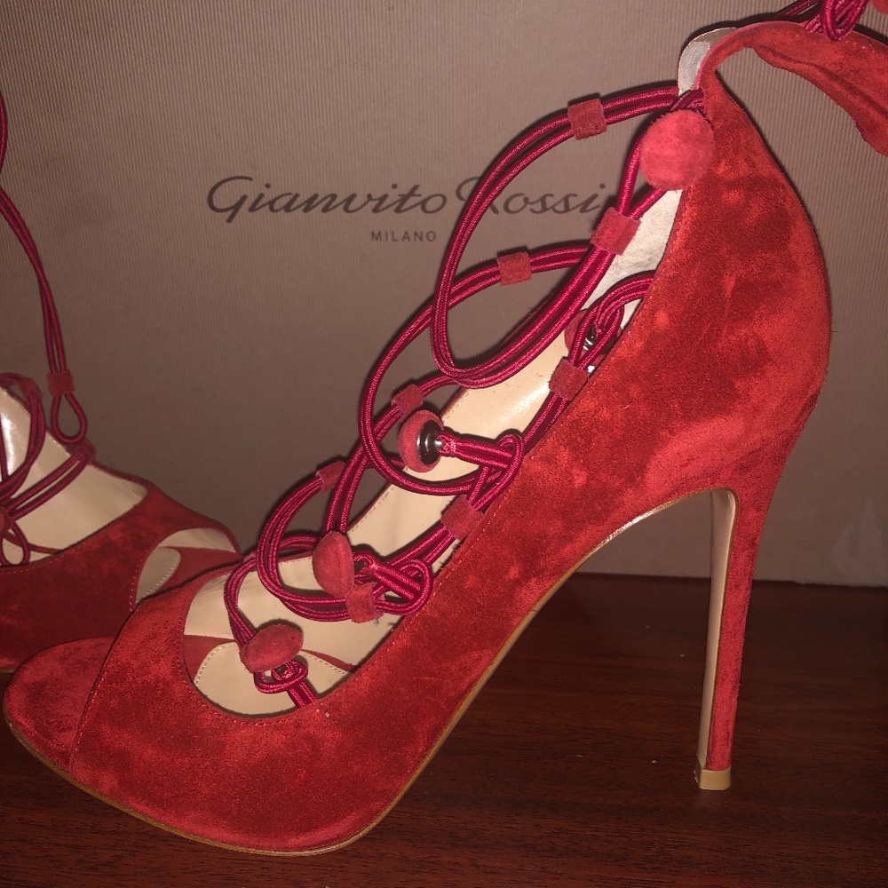 Gianvito Rossi "Marquis" Red Suede Pumps